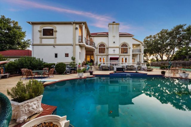 3903 Bogota Drive, Pasadena, TX 77505