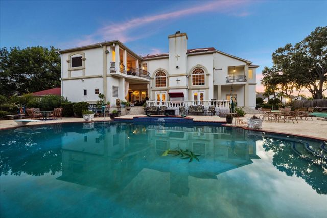 3903 Bogota Drive, Pasadena, TX 77505