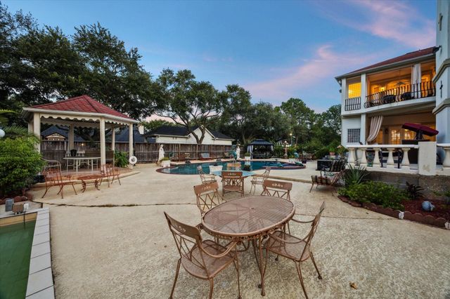 3903 Bogota Drive, Pasadena, TX 77505