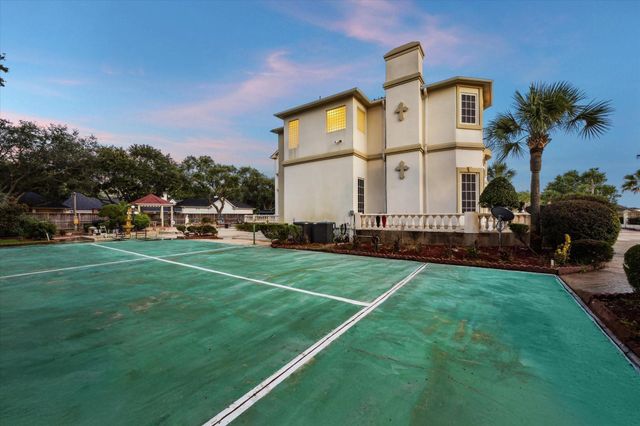 3903 Bogota Drive, Pasadena, TX 77505