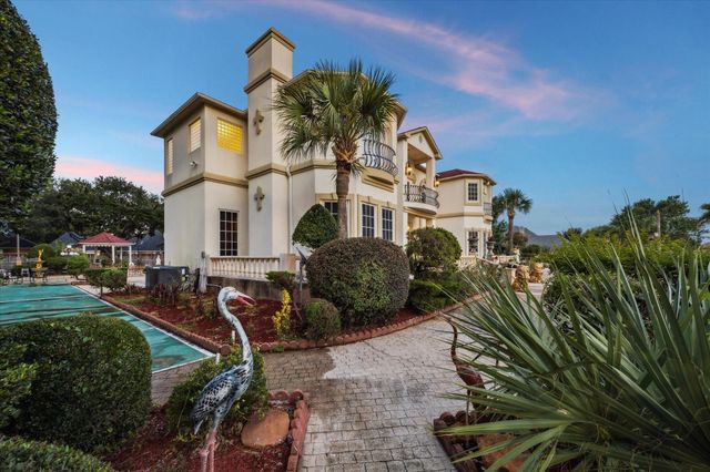 3903 Bogota Drive, Pasadena, TX 77505