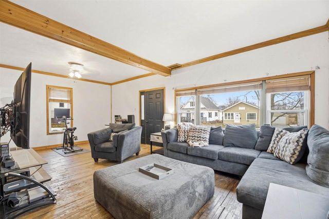 418 E HANCOCK STREET, New London, WI 54961