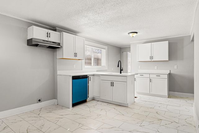 1428 SNOWDEN AVE, Memphis, TN 38107