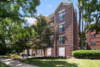 2536 Mcdaniel Avenue 402, Evanston, IL 60201