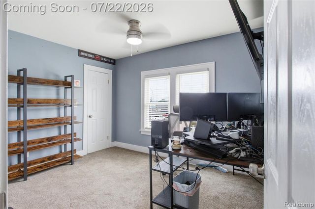 32127 Utica Road, Fraser, MI 48026