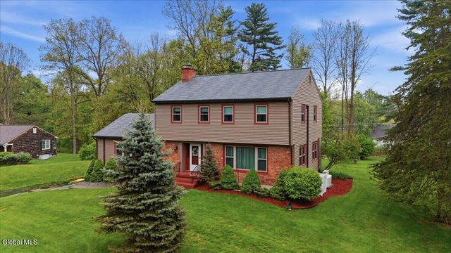 29 Windy Hill Road, Glens Falls, NY 12801