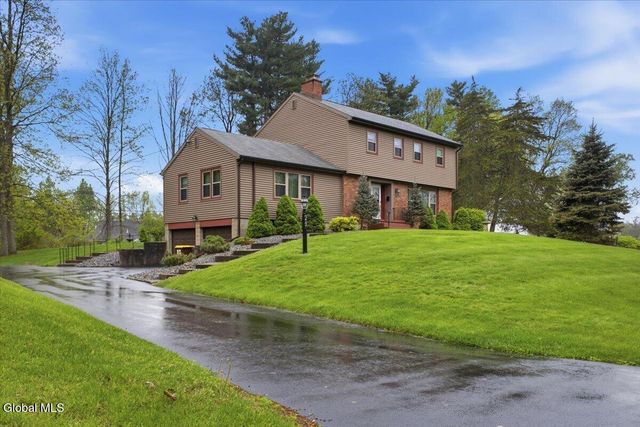 29 Windy Hill Road, Glens Falls, NY 12801