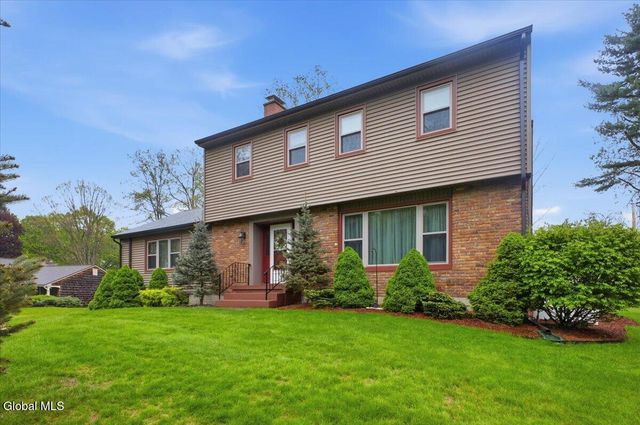 29 Windy Hill Road, Glens Falls, NY 12801