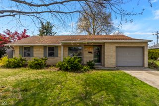 2130 Westline Drive, Columbus, IN 47203