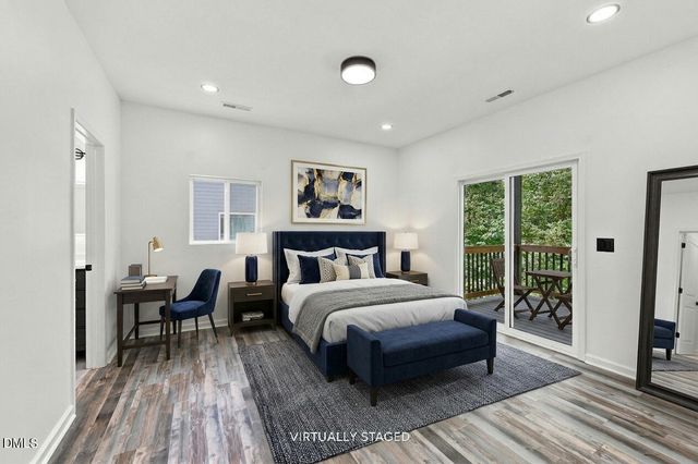 242 Oakdale Avenue, Clayton, NC 27520