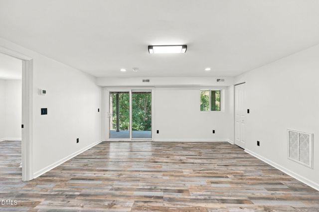 242 Oakdale Avenue, Clayton, NC 27520