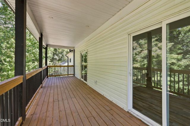 242 Oakdale Avenue, Clayton, NC 27520