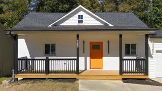 242 Oakdale Avenue, Clayton, NC 27520