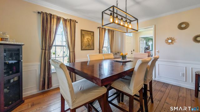 11 Old Woods Road, Brookfield, CT 06804