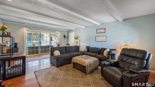 11 Old Woods Road, Brookfield, CT 06804