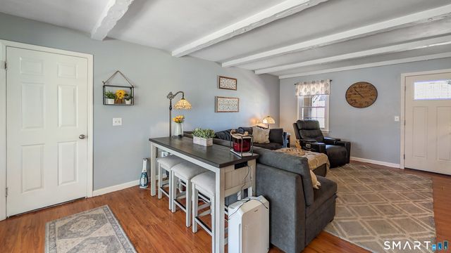 11 Old Woods Road, Brookfield, CT 06804