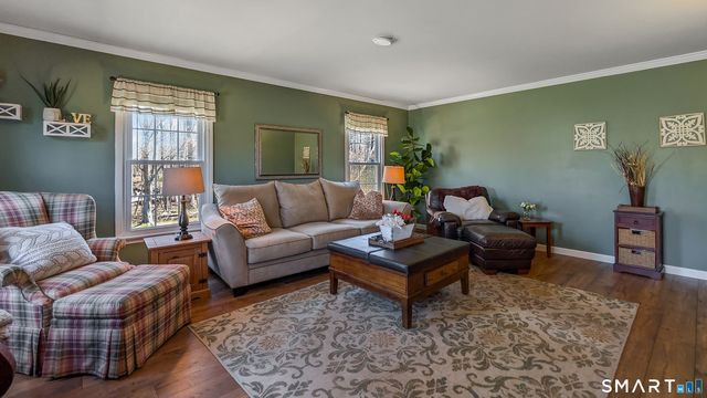 11 Old Woods Road, Brookfield, CT 06804