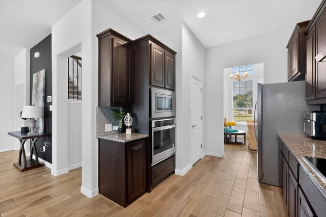 4401 Tall Meadow Court, Arlington, TX 76001