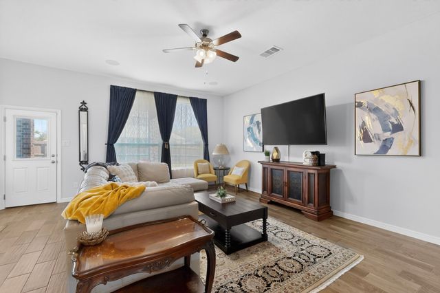 4401 Tall Meadow Court, Arlington, TX 76001