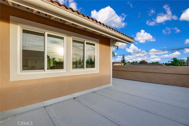 2167 Baseline Road, La Verne, CA 91750