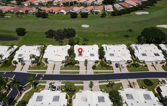 6113 GREENSPOINTE Drive 10, Boynton Beach, FL 33437