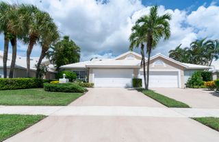 6113 GREENSPOINTE Drive 10, Boynton Beach, FL 33437