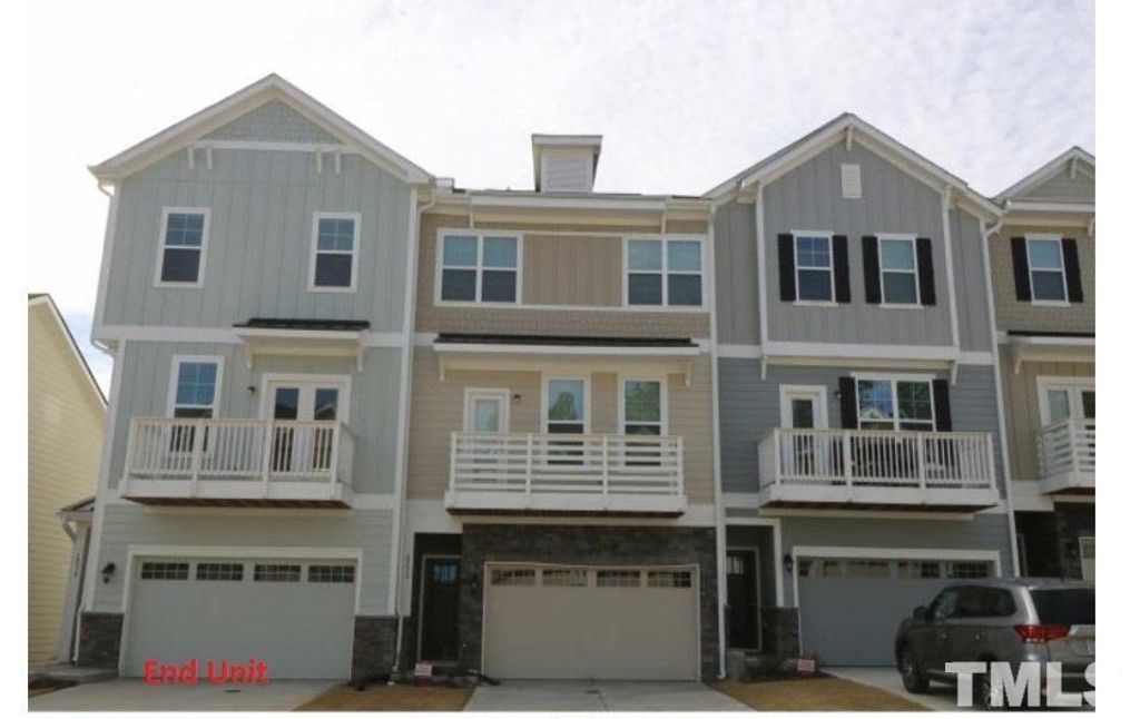 2234 Chattering Lory Lane, Apex, NC 27502