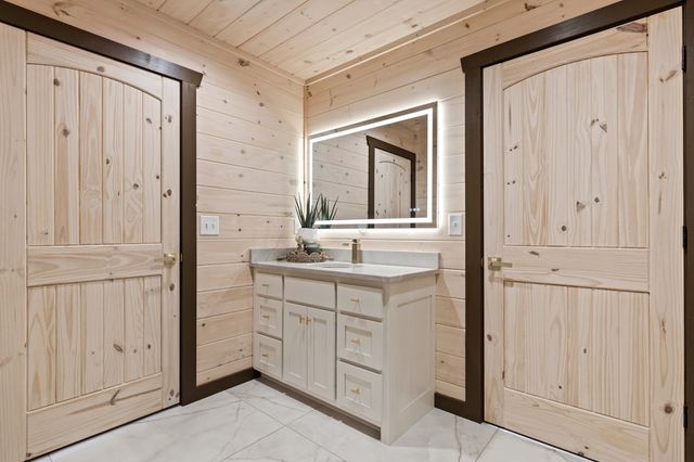 1264 Sunrock Mountain Road, Blue Ridge, GA 30513