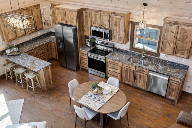 1264 Sunrock Mountain Road, Blue Ridge, GA 30513