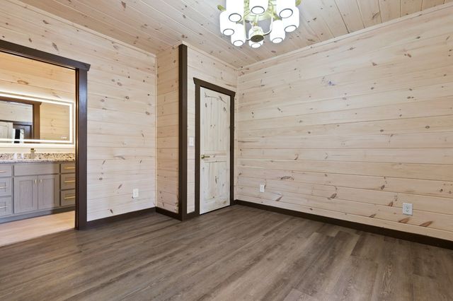 1264 Sunrock Mountain Road, Blue Ridge, GA 30513