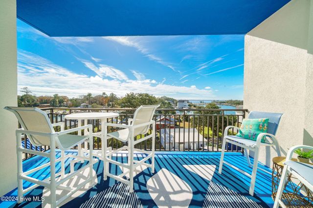 4425 Arendell Street 303 Harborside Club At 70, Morehead City, NC 28557