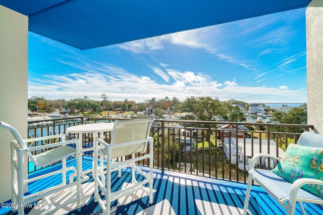 4425 Arendell Street 303 Harborside Club At 70, Morehead City, NC 28557