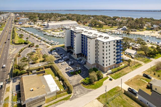 4425 Arendell Street 303 Harborside Club At 70, Morehead City, NC 28557