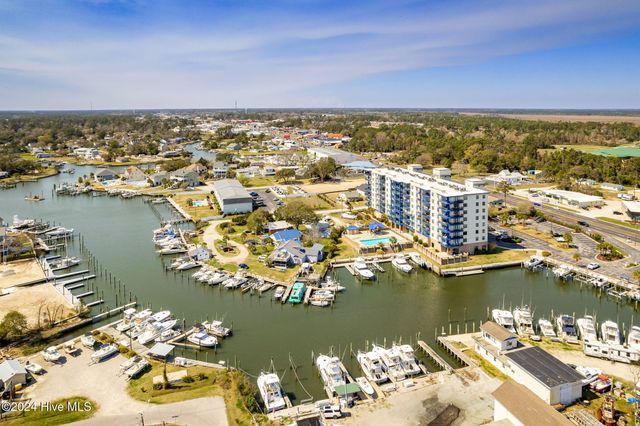 4425 Arendell Street 303 Harborside Club At 70, Morehead City, NC 28557