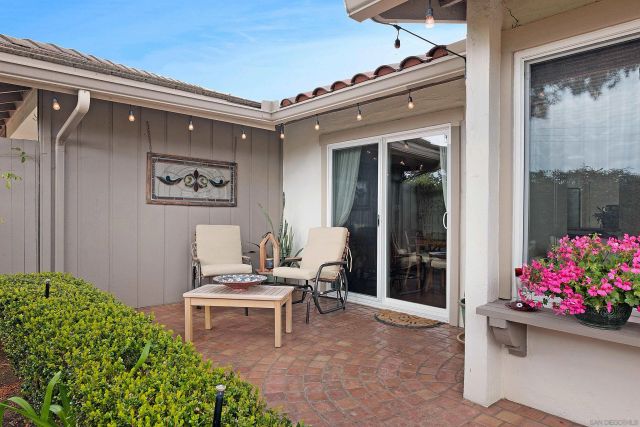 131 Morelia Ct, Solana Beach, CA 92075