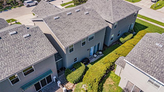 1031 PASEO DEL RIO NE, St Petersburg, FL 33702