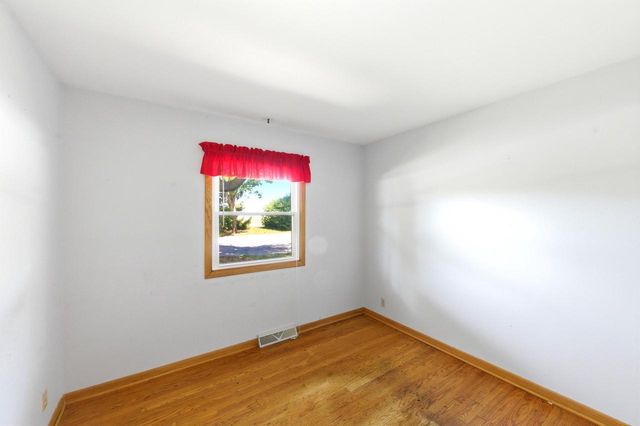 3520 Knoll PLACE, Racine, WI 53403