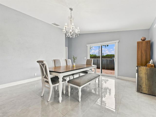 5396 Benjamin Avenue, Boynton Beach, FL 33472