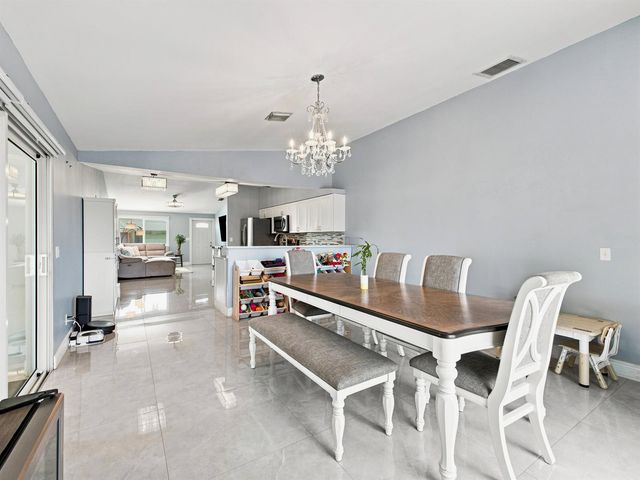 5396 Benjamin Avenue, Boynton Beach, FL 33472
