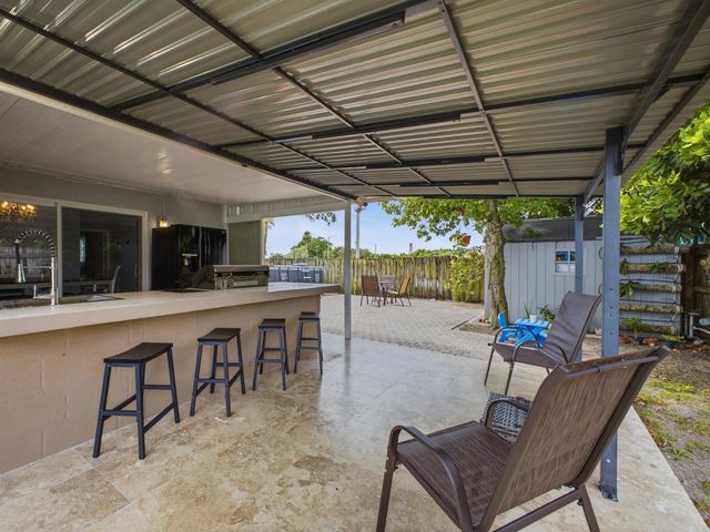 5396 Benjamin Avenue, Boynton Beach, FL 33472