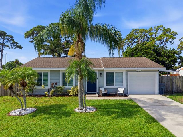 5396 Benjamin Avenue, Boynton Beach, FL 33472