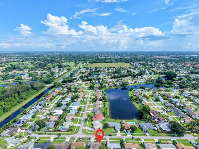 5396 Benjamin Avenue, Boynton Beach, FL 33472