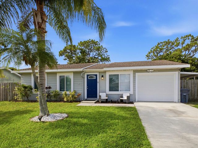 5396 Benjamin Avenue, Boynton Beach, FL 33472