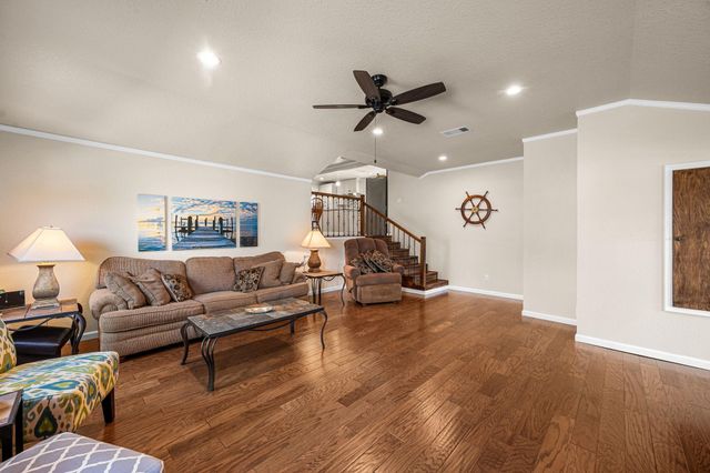 1145 County Road 291, Bay City, TX 77414