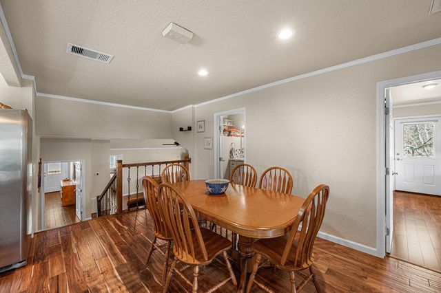 1145 County Road 291, Bay City, TX 77414