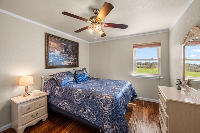 1145 County Road 291, Bay City, TX 77414