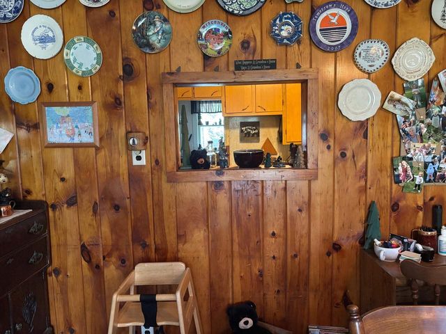 13344 HWY 32, Mountain, WI 54149