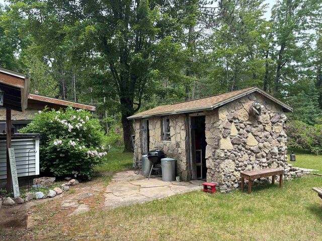 13344 HWY 32, Mountain, WI 54149