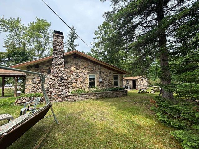 13344 HWY 32, Mountain, WI 54149
