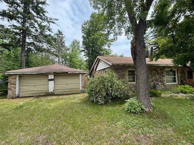 13344 HWY 32, Mountain, WI 54149